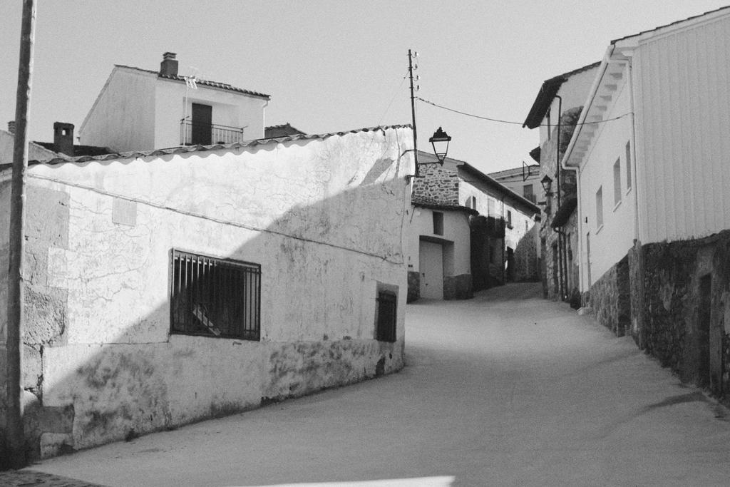 La Grulla Dorada Casa de hóspedes Perales del Puerto Exterior foto